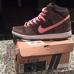 Nike SB Dunk Unstussy